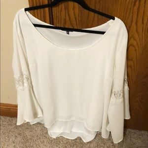 Bell sleeve blouse